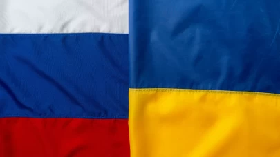 Ukrayna’dan Rusya’daki rafineri ve askeri havaalanına saldırı