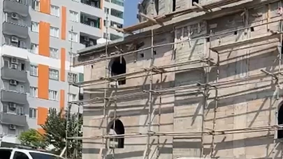 Mersin’de cami inşaatının bekçisi ölü bulundu