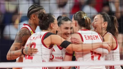 Türkiye - İtalya voleybol canlı izle | 6 Eylül 2026 TRT 1 Final