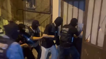İstanbul’da uyuşturucu imalatı yapılan adrese baskın: 2 gözaltı