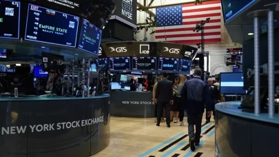 New York borsası tahvil faizlerindeki düşüşle yükseldi