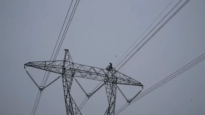 İstanbul'da 3 günlük elektrik kesintisi programı! BEDAŞ ilçe ilçe saatleri açıkladı