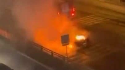 Taksim güzergahında korkutan yangın