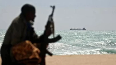 Husilerden Suudi Arabistan’a misilleme mesajı!