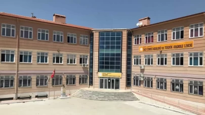İnci Üzmez ve eşi Niyazi Üzmez kimdir? İnci Üzmez Mesleki ve Teknik Anadolu Lisesi nerede?
