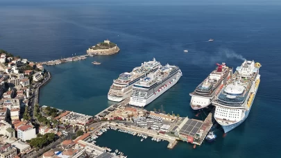 Kuşadası’nda turizm hareketliliği