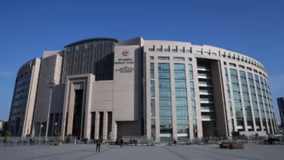 LGBT yanlılarından Ailem Güvende eylemi!