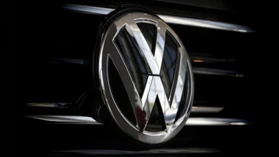 Volkswagen'de 100 bin işçiyi sarsan sözleşme feshi