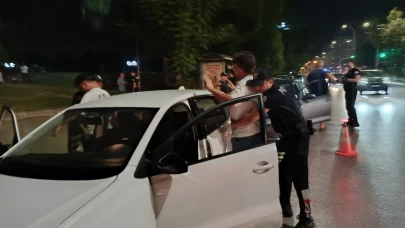 Adana'da aranan 47 kişi yakalandı! Sürücülere ceza yağdı