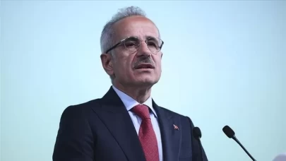 Bakan Uraloğlu açıkladı: Havacılıkta emisyon hedefi belli oldu