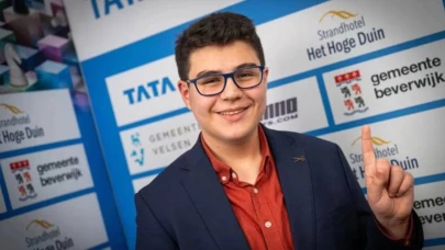 Yağız Kaan Erdoğmuş'a FIDE'den ödül