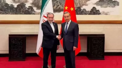 Wang Yi'den İran ve ABD'ye dikkat çeken çağrı
