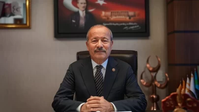 MHP'li Mehmet Taytak Antıkabir'de: 'Gaziler Günü’nde, Gazi'nin huzurunda'