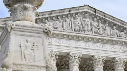 ABD’de Yüksek Mahkeme itirazları dondurdu