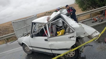 Eskişehir’de tır otomobile arkadan çarptı: 2 kadın hayatını kaybetti