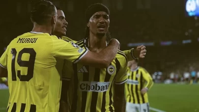 Fenerbahçe’de Archie Brown’a büyük onur