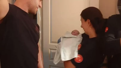 İzmir’de mucize doğum!
