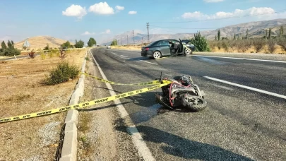 Malatya’da otomobil ile motosiklet çarpıştı: 23 yaşındaki sürücü öldü