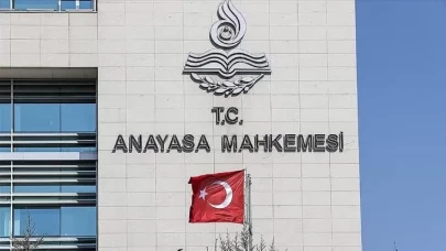 AYM'den süresiz nafaka kararı! Gerekçesi açıklandı