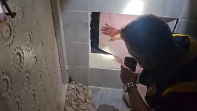 Gizli bölmeye saklanan cinayet zanlısı böyle yakalandı!