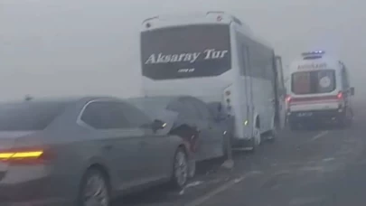 7 araç birbirine girdi, çok sayıda yarılı var