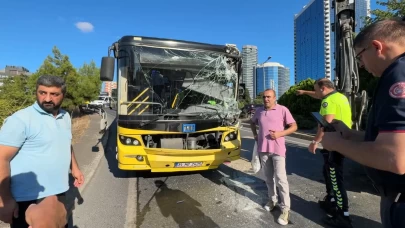 Beşiktaş’ta İETT otobüsü iş makinesine çarptı: 5 yaralı