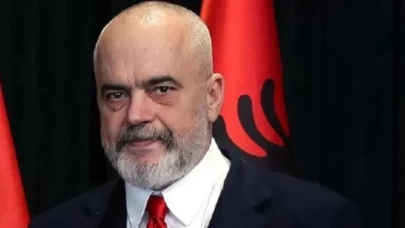 Arnavutluk Başbakanı Rama'ya New York'ta tepki!