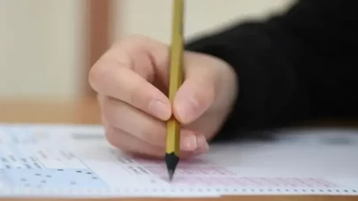 İstanbul'da sınavlar ve eğitimler ertelendi