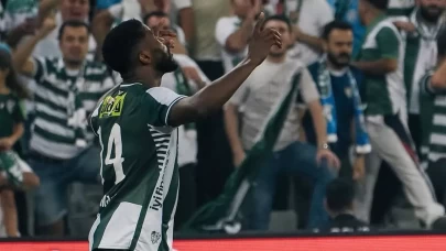 Bursaspor'un yıldızı Iheanacho'dan tarihi rekor!