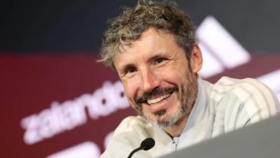 Van Bommel'den Türkiye maçı öncesi açıklama