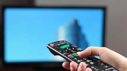 Bu akşam televizyonda hangi diziler var? 11 Ekim Pazar Kanal D, ATV, TRT 1, Show TV, Star TV, NOW ve TV8 yayın akışı