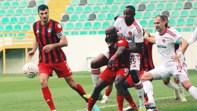 Ümraniyespor, Vanspor FK'yi 2 golle geçti