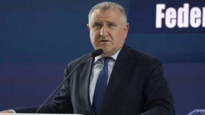 Bakan Bak'tan Fenerbahçe Tarfin'e tebrik mesajı