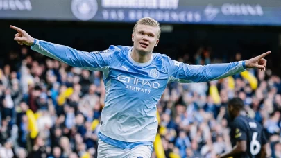 Manchester City, Premier Lig'de dolu dizgin