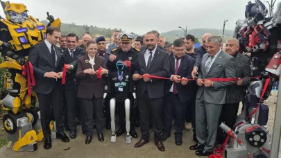 Festivalde TB2 Bayraktar ve dans eden Canik Man ilgi odağı oldu