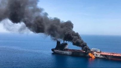 Katar açıklarında petrol tankerine mühimmatlı saldırı