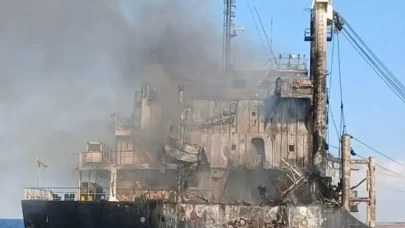 Rusya'dan Ukrayna açıklaması: 5 yük gemisi vuruldu