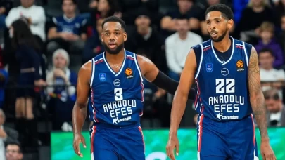 Anadolu Efes, Zalgiris Kaunas deplasmanında farklı kazandı!