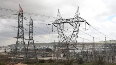 İstanbul'da 17 ilçede elektrik kesintisi! BEDAŞ saatleri duyurdu