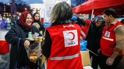 Kızılay gönüllülerinin yaklaşık yüzde 60'ı gençler!