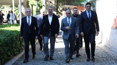 Trabzon'dan İzmir'e 30 kişilik çıkarma: 'Sana Geldik Gardaş!'