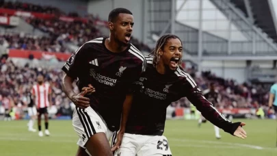 Liverpool, deplasmanda ikinci yarıda geri döndü