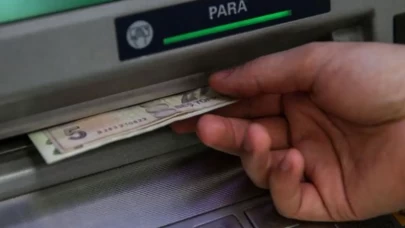 ATM’den para çekecekler dikkat! Hangi banka kaç TL veriyor?