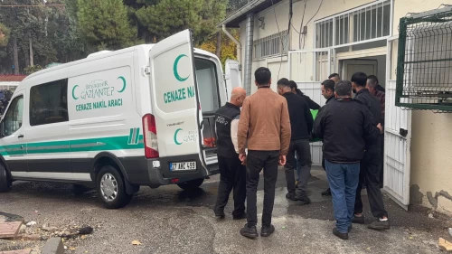 Ders çıkışı kalp krizi geçiren öğretmen hayatını kaybet