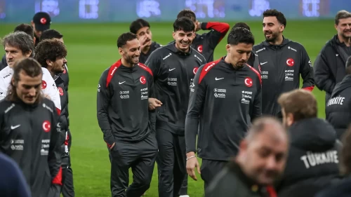 Millilerden Bulgaristan maçı öncesi statta son prova