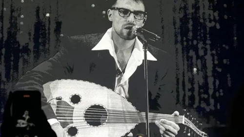 Filistinli şarkıcı Saint Levant, İstanbul konserinde "Özgür Filistin" çağrısı yaptı