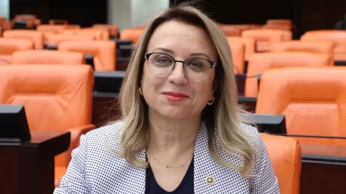 MHP'li Filiz Kılıç'tan çiftçiye destek vurgusu! "Çiftçimizin omuzlarındaki yükü hafifletmek boynumuzun borcudur"