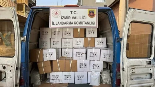 İzmir'de yeni yıl öncesinde 4 bin 130 litre kaçak etil alkol ele geçirildi