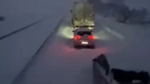 Bolu’da yoğun kar ulaşımı durdurdu: Kar kalınlığı yarım metreye ulaştı