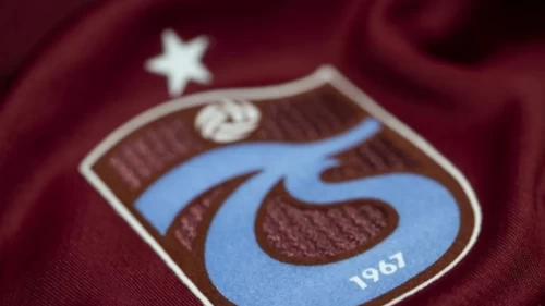 Trabzonspor Fatih Tekke ile zirveye döndü: 212 günlük iç saha yenilmezliği ve 10 maçlık seriyi sürdürdü